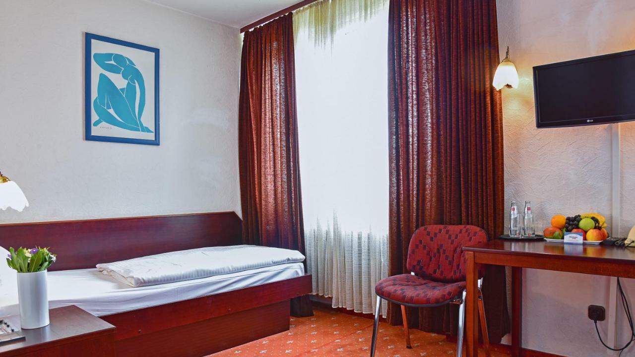 Hotel Mainbogen Offenbach del Meno Exterior foto